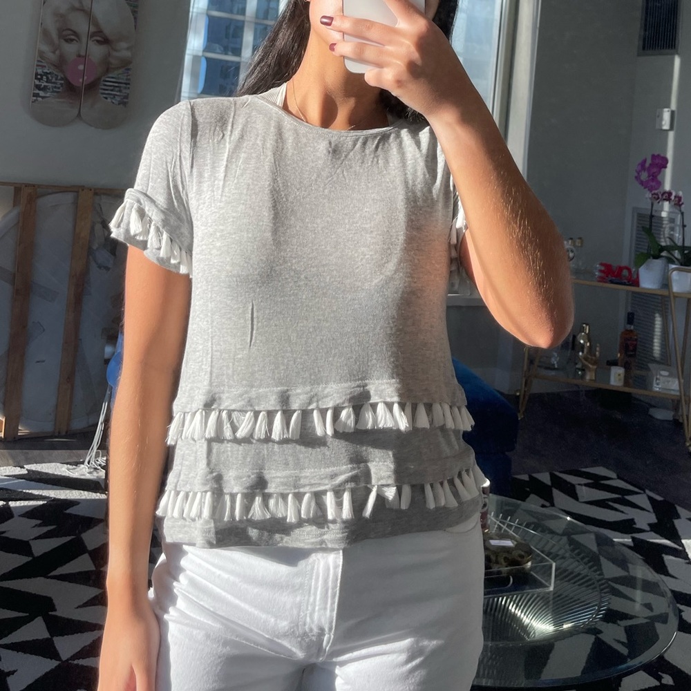 Grey basic tshirt. H&M